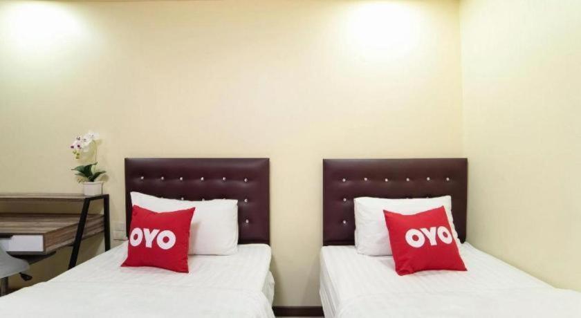 5 Diamond Hotel Bangkok Bagian luar foto