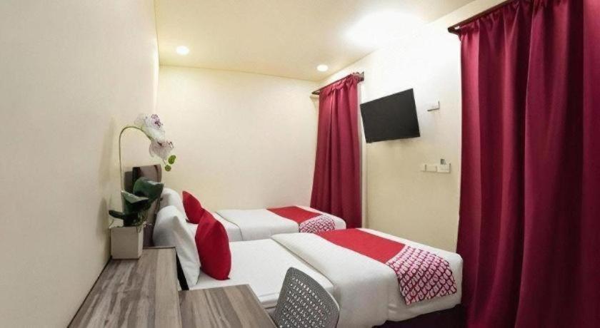 5 Diamond Hotel Bangkok Bagian luar foto